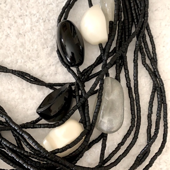 NWOT CHICO’S MULTI STRAND BEADED NECKLACE - Picture 6 of 10
